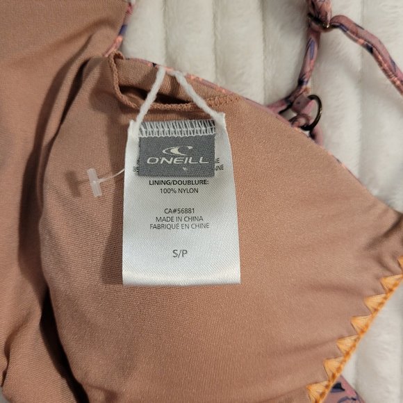 O'Neill top - Picture 3 of 3